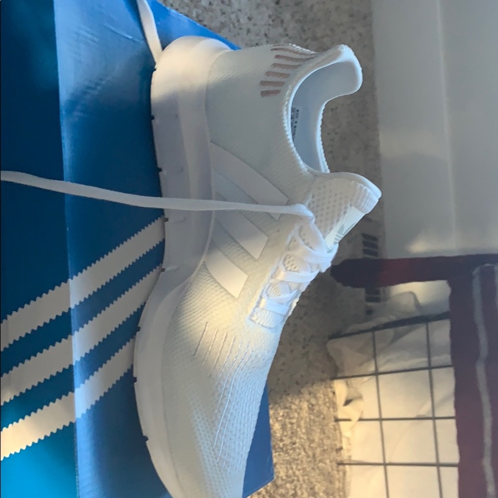 Women’s Adidas swift run.